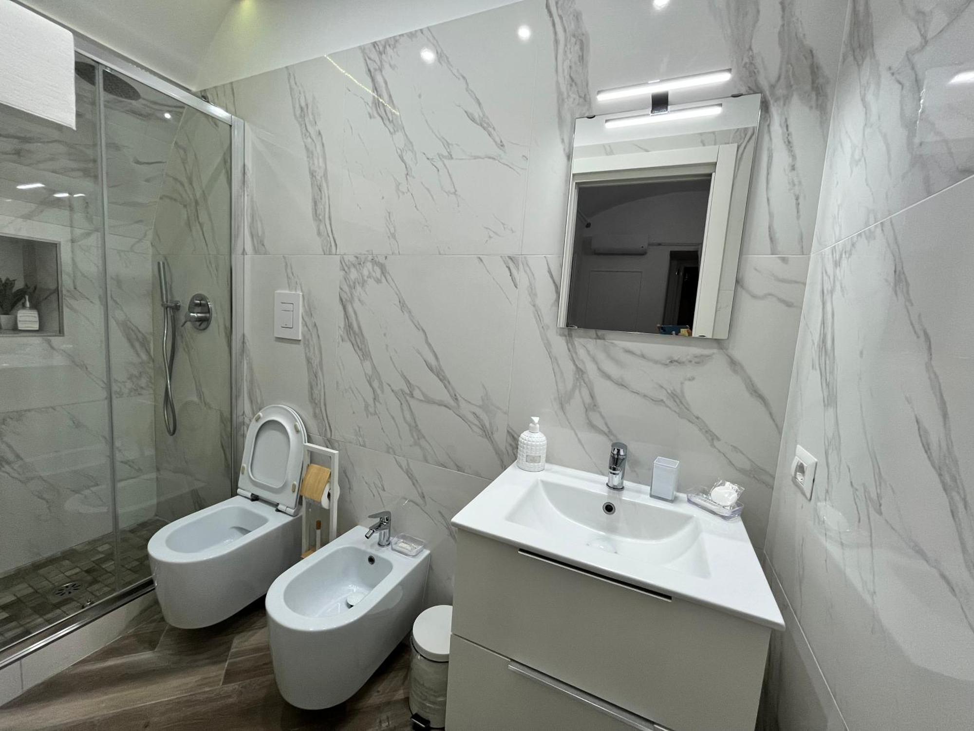 Donn'Anna Naples City Center Luaran gambar
